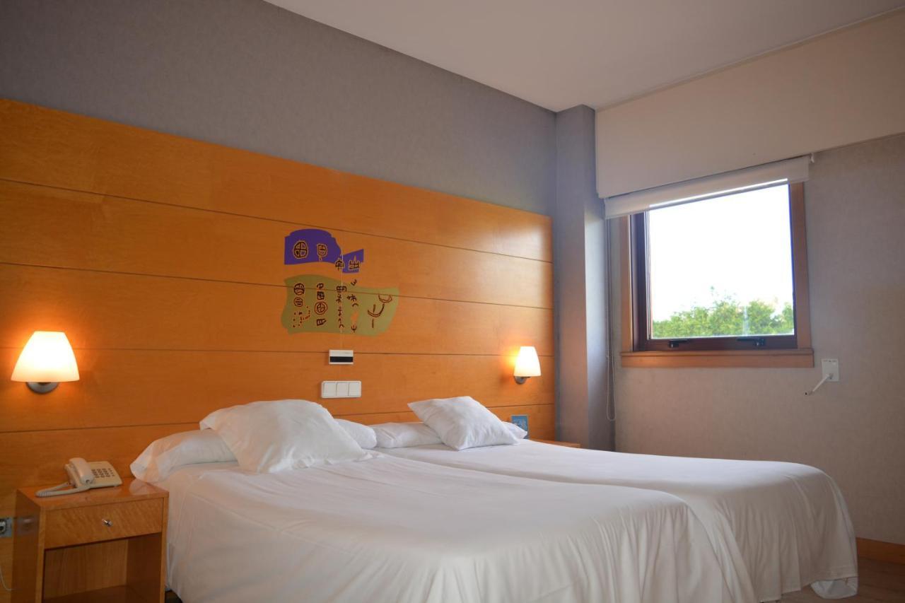Ruta Jacobea Hotel Lavacolla Kültér fotó