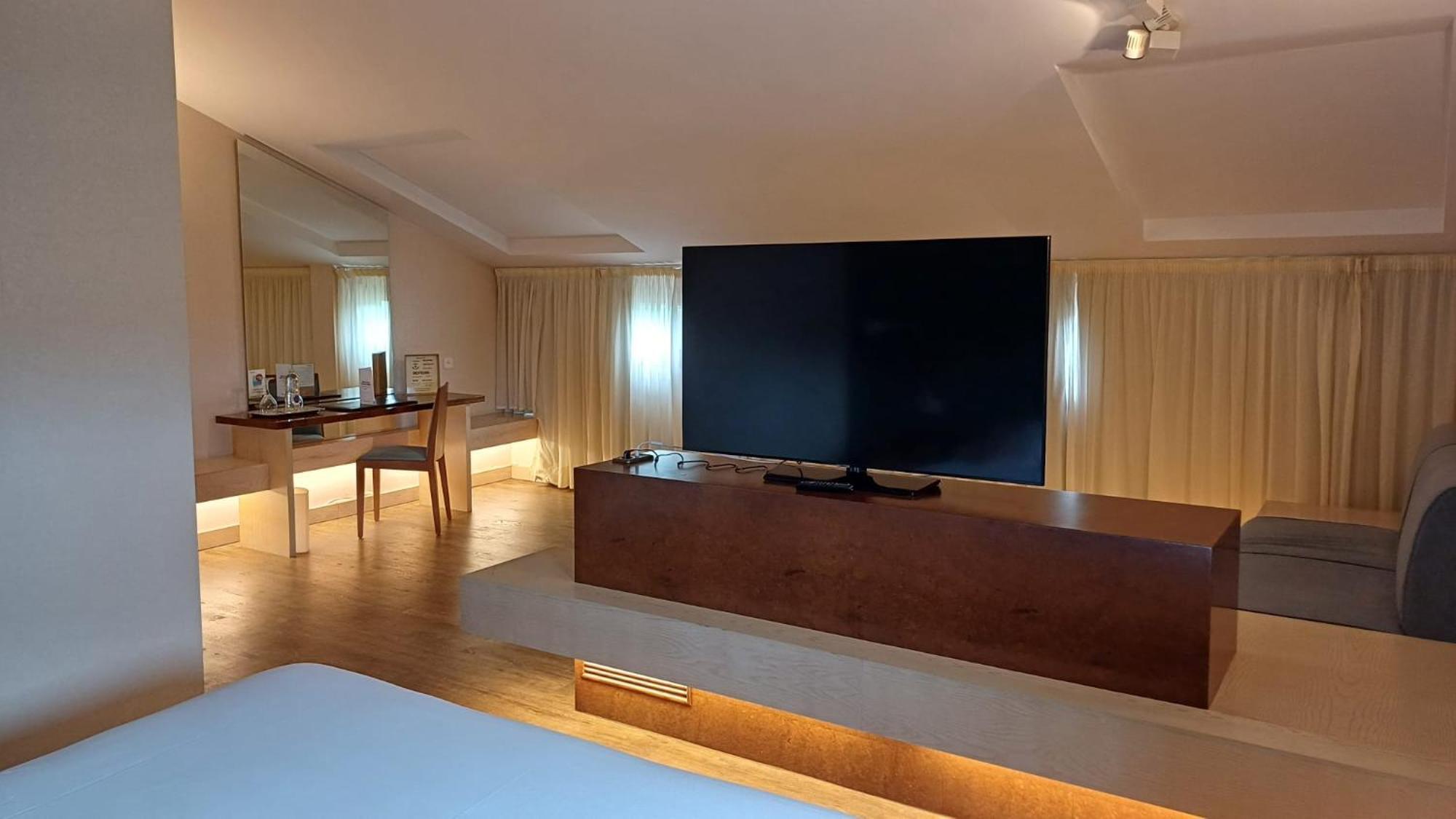 Ruta Jacobea Hotel Lavacolla Kültér fotó