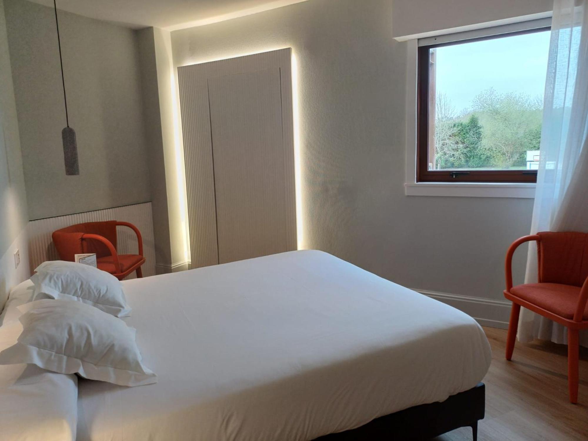 Ruta Jacobea Hotel Lavacolla Kültér fotó